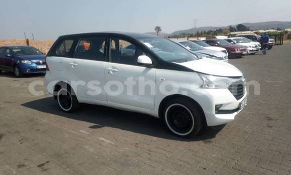 اشتري مستعمل Toyota Avanza White سيارة في Hlotse في Leribe اشتري مستعمل Toyota Avanza White سيارة في Hlotse في Leribe
