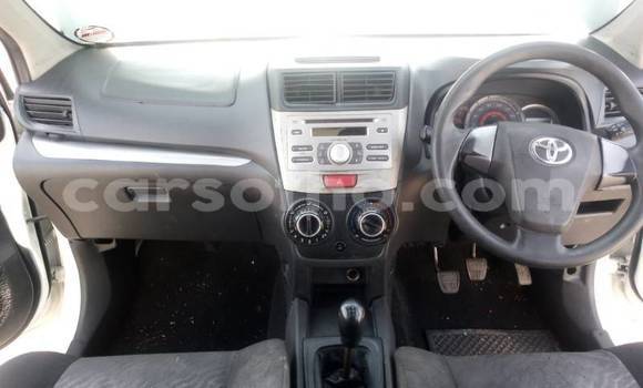 اشتري مستعمل Toyota Avanza White سيارة في Hlotse في Leribe اشتري مستعمل Toyota Avanza White سيارة في Hlotse في Leribe