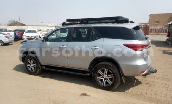 اشتري مستعمل Toyota Fortuner Other سيارة في Maseru في Maseru اشتري مستعمل Toyota Fortuner Other سيارة في Maseru في Maseru