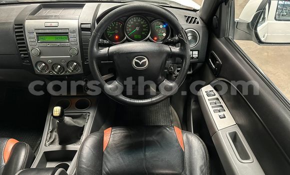 اشتري مستعمل Mazda BT-50 White سيارة في Maseru في Maseru اشتري مستعمل Mazda BT-50 White سيارة في Maseru في Maseru
