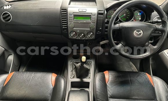 اشتري مستعمل Mazda BT-50 White سيارة في Maseru في Maseru اشتري مستعمل Mazda BT-50 White سيارة في Maseru في Maseru