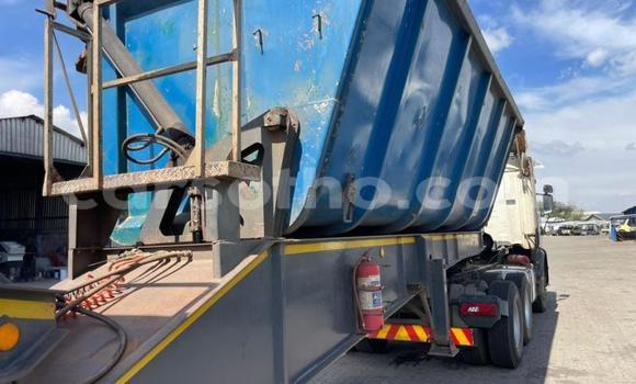 Buy Top trailer Link in Qacha's Nek in Quthing Buy Top trailer Link in Qacha's Nek in Quthing