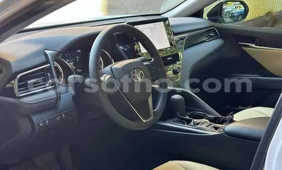 Buy Used Toyota Camry White Car in Maputsoe in Leribe Buy Used Toyota Camry White Car in Maputsoe in Leribe
