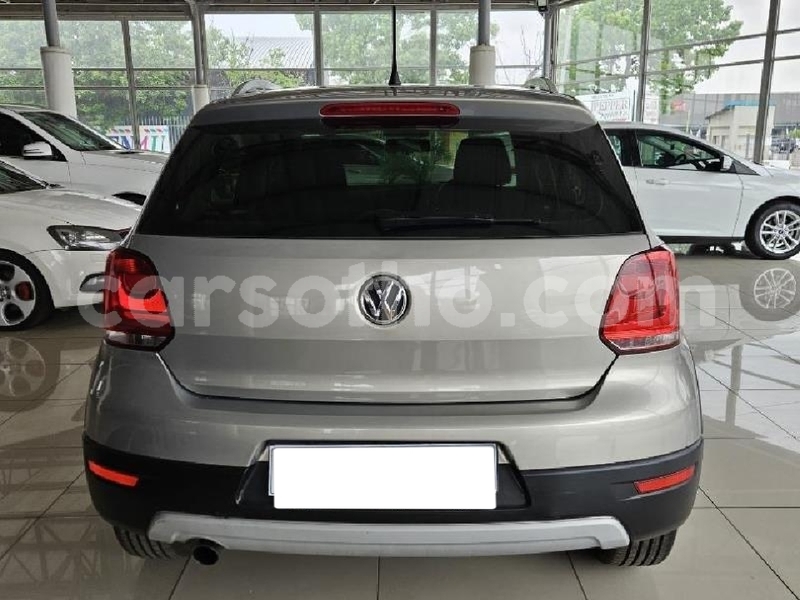 Big with watermark volkswagen polo leribe peka 31988