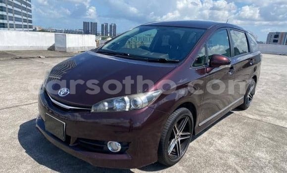 Sayi Na hannu Toyota Wish Beige Mota in Maputsoe a Leribe Sayi Na hannu Toyota Wish Beige Mota in Maputsoe a Leribe