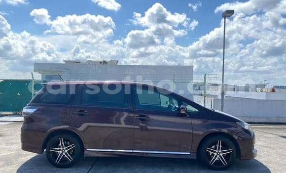 Buy Used Toyota Wish Beige Car in Maputsoe in Leribe Buy Used Toyota Wish Beige Car in Maputsoe in Leribe