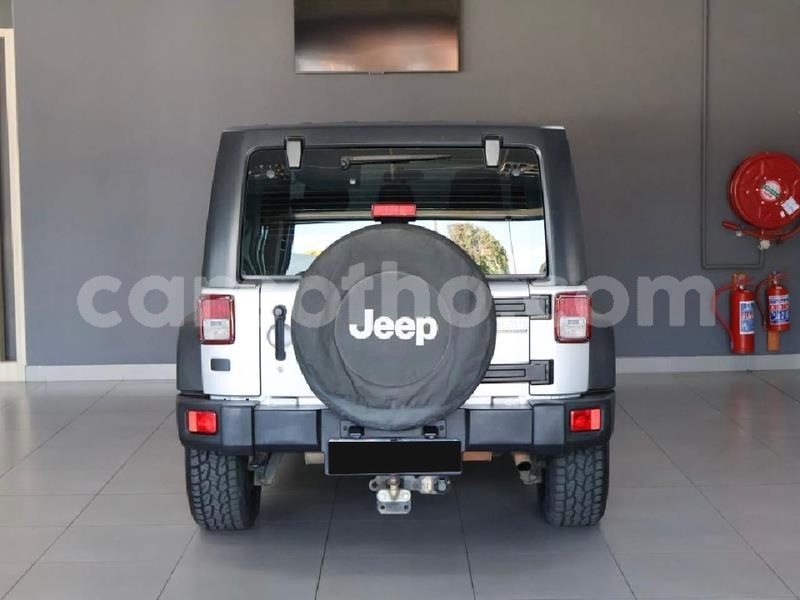Big with watermark jeep wrangler leribe hlotse 32000
