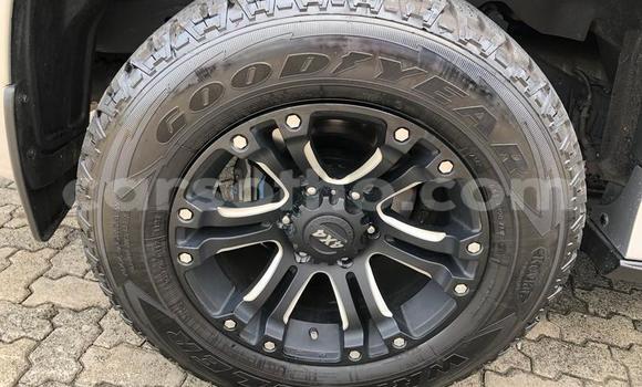 Sayi Na hannu Mitsubishi Pajero Sport Silver Mota in Butha–Buthe a Thaba-Tseka Sayi Na hannu Mitsubishi Pajero Sport Silver Mota in Butha–Buthe a Thaba-Tseka