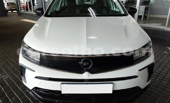 Buy Used Opel Grandland X White Car in Maputsoe in Leribe Buy Used Opel Grandland X White Car in Maputsoe in Leribe