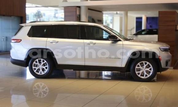 Buy Used Jeep Grand Cherokee Silver Car in Maseru in Maseru Buy Used Jeep Grand Cherokee Silver Car in Maseru in Maseru