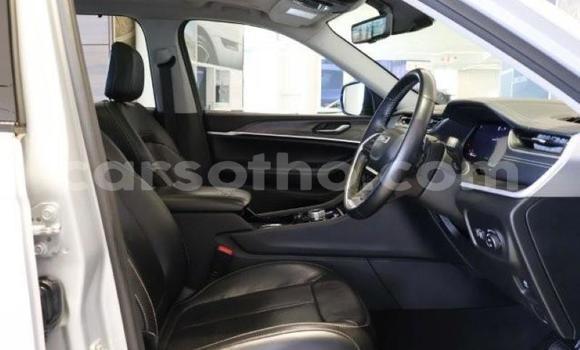 Buy Used Jeep Grand Cherokee Silver Car in Maseru in Maseru Buy Used Jeep Grand Cherokee Silver Car in Maseru in Maseru