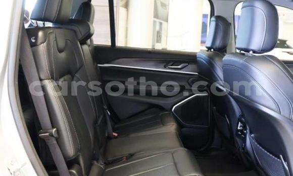 Buy Used Jeep Grand Cherokee Silver Car in Maseru in Maseru Buy Used Jeep Grand Cherokee Silver Car in Maseru in Maseru