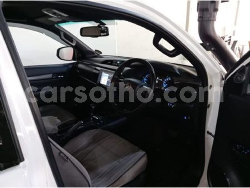 Big with watermark toyota hilux mafeteng mafeteng 32013