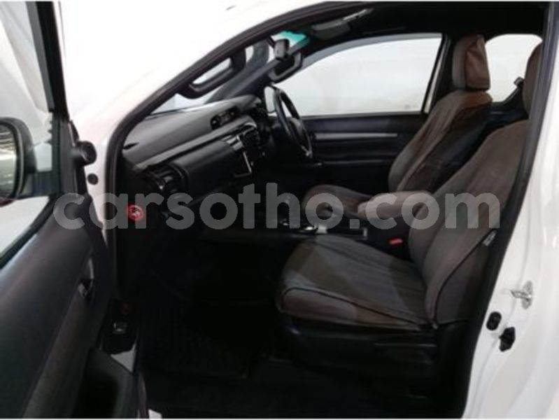Big with watermark toyota hilux mafeteng mafeteng 32013