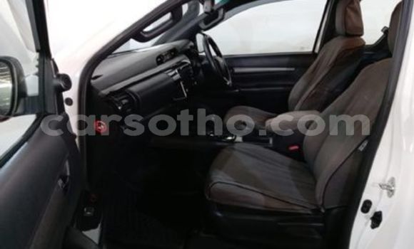 اشتري مستعمل Toyota Hilux White سيارة في Mafeteng في Mafeteng اشتري مستعمل Toyota Hilux White سيارة في Mafeteng في Mafeteng