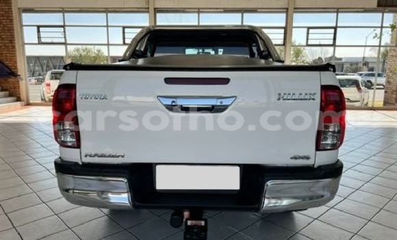 اشتري مستعمل Toyota Hilux White سيارة في Quthing في Butha-Buthe اشتري مستعمل Toyota Hilux White سيارة في Quthing في Butha-Buthe