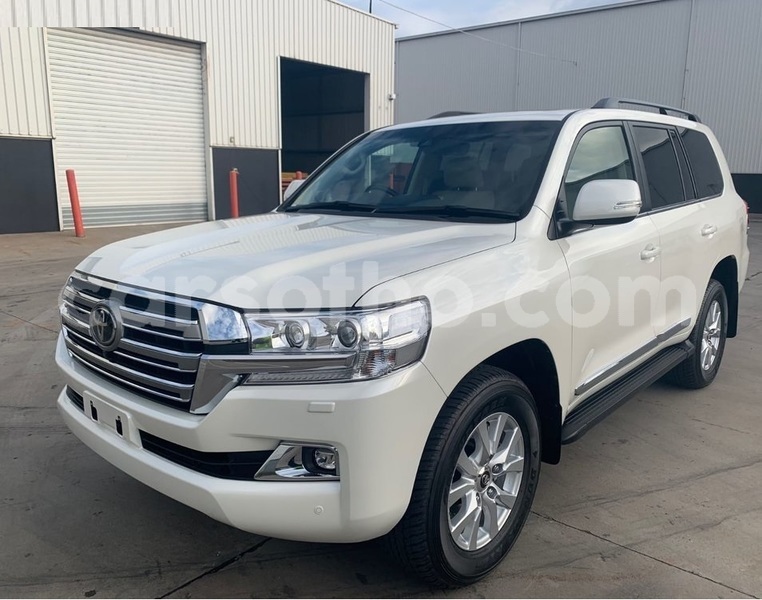 Big with watermark toyota land cruiser leribe maputsoe 32039