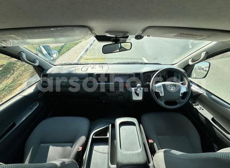 Big with watermark toyota hiace leribe maputsoe 32040