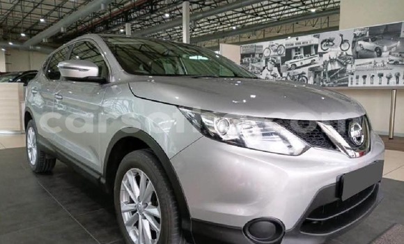 Sayi Na hannu Nissan Qashqai Silver Mota in Thaba–Tseka a Mafeteng