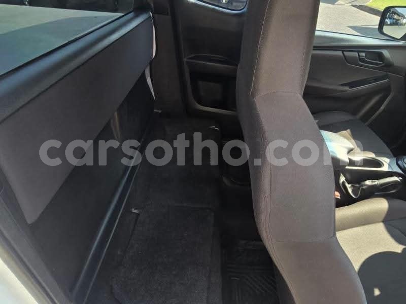 Big with watermark isuzu d max butha buthe quthing 32047