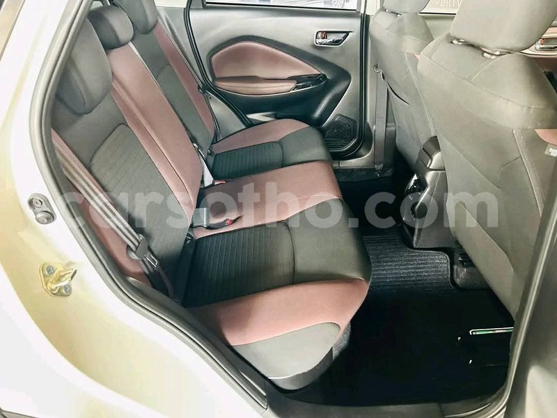 Big with watermark suzuki ertiga maseru maseru 32055