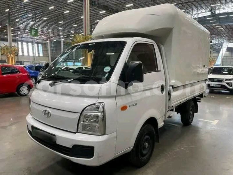 Big with watermark hyundai h200 maseru maseru 32057