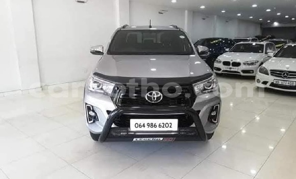Buy Used Toyota Hilux Silver Car in Maseru in Maseru