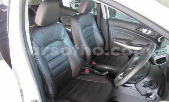 Sayi Na hannu Ford EcoSport White Mota in Maseru a Maseru Sayi Na hannu Ford EcoSport White Mota in Maseru a Maseru