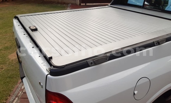 Buy Used Opel Corsa White Car in Mafeteng in Mafeteng Buy Used Opel Corsa White Car in Mafeteng in Mafeteng