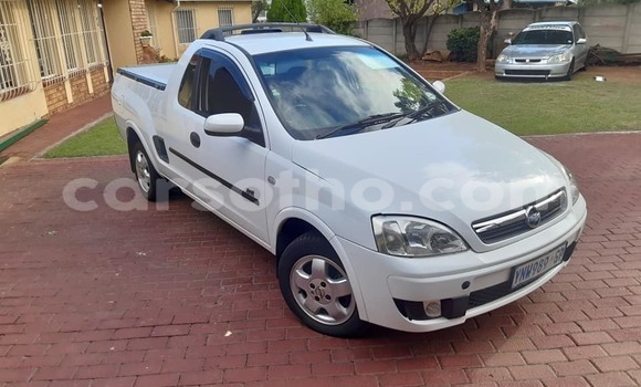 Buy Used Opel Corsa White Car in Mafeteng in Mafeteng Buy Used Opel Corsa White Car in Mafeteng in Mafeteng