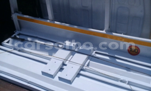 Buy Used Toyota Dyna White Car in Mafeteng in Mafeteng Buy Used Toyota Dyna White Car in Mafeteng in Mafeteng