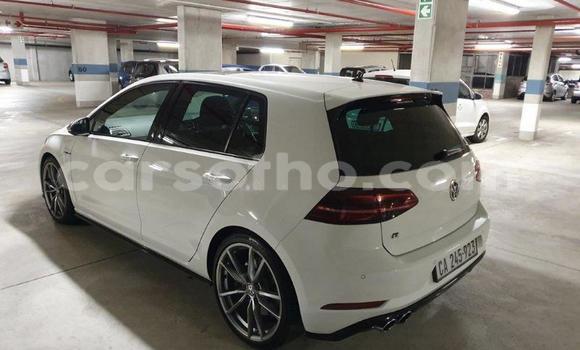 اشتري مستعمل Volkswagen Golf R White سيارة في Hlotse في Leribe اشتري مستعمل Volkswagen Golf R White سيارة في Hlotse في Leribe