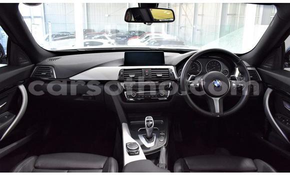اشتري مستعمل BMW 3–Series White سيارة في Hlotse في Leribe اشتري مستعمل BMW 3–Series White سيارة في Hlotse في Leribe