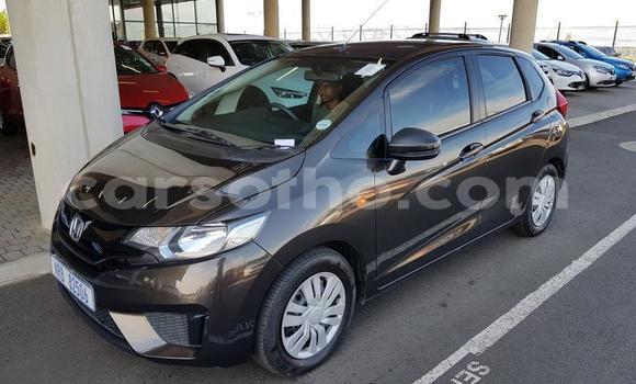 Sayi Na hannu Honda Jazz Brown Mota in Maseru a Maseru Sayi Na hannu Honda Jazz Brown Mota in Maseru a Maseru