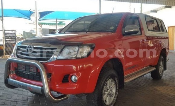 Sayi Na hannu Toyota Hilux Red Mota in Maseru a Maseru Sayi Na hannu Toyota Hilux Red Mota in Maseru a Maseru
