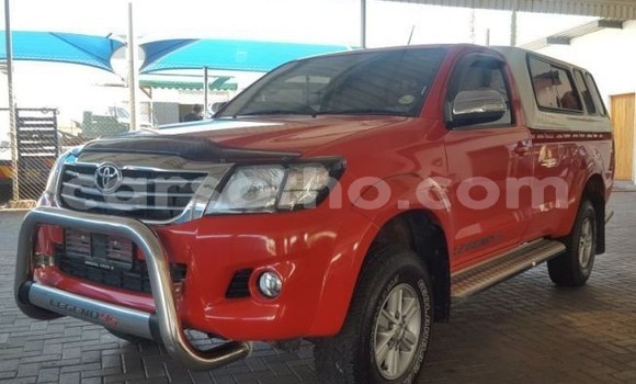 Sayi Na hannu Toyota Hilux Red Mota in Maseru a Maseru Sayi Na hannu Toyota Hilux Red Mota in Maseru a Maseru
