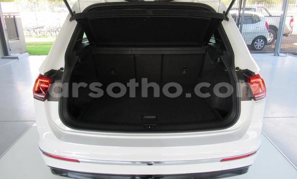 Sayi Na hannu Volkswagen Tiguan White Mota in Butha Buthe a Butha-Buthe Sayi Na hannu Volkswagen Tiguan White Mota in Butha Buthe a Butha-Buthe