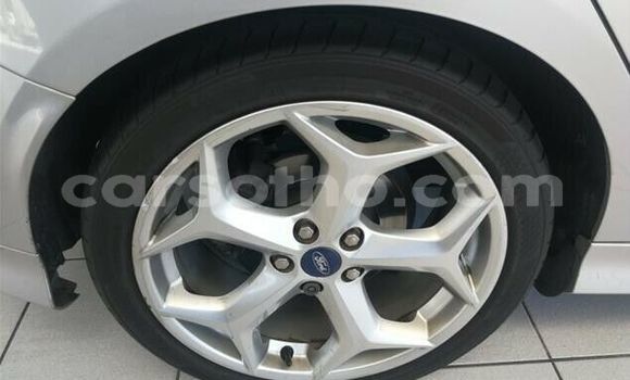 Acheter Occasion Voiture Ford Focus ST Gris à Maseru, Maseru Acheter Occasion Voiture Ford Focus ST Gris à Maseru, Maseru