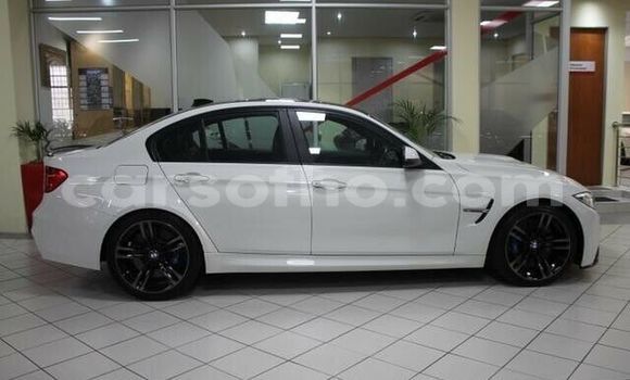 Acheter Occasion Voiture BMW M3 Blanc à Maseru, Maseru Acheter Occasion Voiture BMW M3 Blanc à Maseru, Maseru