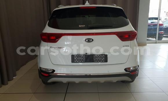 Sayi Na hannu Kia Sportage White Mota in Maseru a Maseru Sayi Na hannu Kia Sportage White Mota in Maseru a Maseru