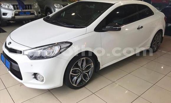 Acheter Occasion Voiture Kia Cerato Blanc à Hlotse, Leribe Acheter Occasion Voiture Kia Cerato Blanc à Hlotse, Leribe