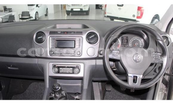 Sayi Na hannu Volkswagen Amarok Silver Mota in Butha–Buthe a Thaba-Tseka Sayi Na hannu Volkswagen Amarok Silver Mota in Butha–Buthe a Thaba-Tseka