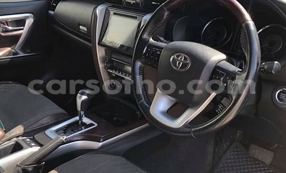 اشتري مستعمل Toyota Fortuner White سيارة في Maseru في Maseru اشتري مستعمل Toyota Fortuner White سيارة في Maseru في Maseru