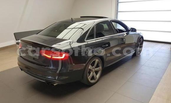 Acheter Occasion Voiture Audi S4 Noir à Maseru, Maseru Acheter Occasion Voiture Audi S4 Noir à Maseru, Maseru