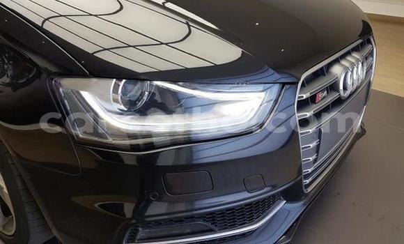 Acheter Occasion Voiture Audi S4 Noir à Maseru, Maseru Acheter Occasion Voiture Audi S4 Noir à Maseru, Maseru