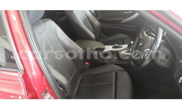 Acheter Occasion Voiture BMW 3–Series Rouge à Maputsoe, Leribe Acheter Occasion Voiture BMW 3–Series Rouge à Maputsoe, Leribe