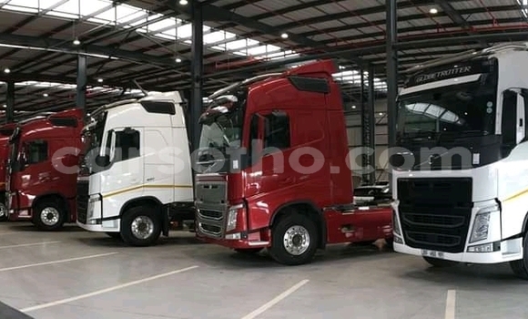 اشتري مستعمل Volvo F4 Red شاحنة في Butha Buthe في Butha-Buthe اشتري مستعمل Volvo F4 Red شاحنة في Butha Buthe في Butha-Buthe