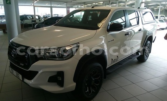 اشتري مستعمل Toyota Hilux White سيارة في Maseru في Maseru اشتري مستعمل Toyota Hilux White سيارة في Maseru في Maseru
