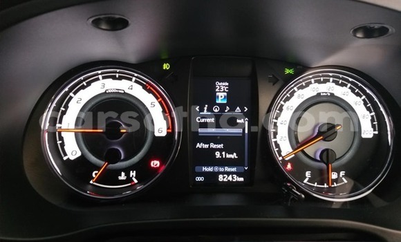 اشتري مستعمل Toyota Hilux White سيارة في Maseru في Maseru اشتري مستعمل Toyota Hilux White سيارة في Maseru في Maseru