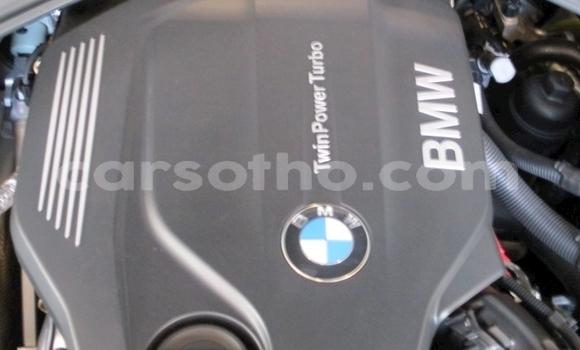 Sayi Na hannu BMW 3–Series Silver Mota in Maseru a Maseru Sayi Na hannu BMW 3–Series Silver Mota in Maseru a Maseru